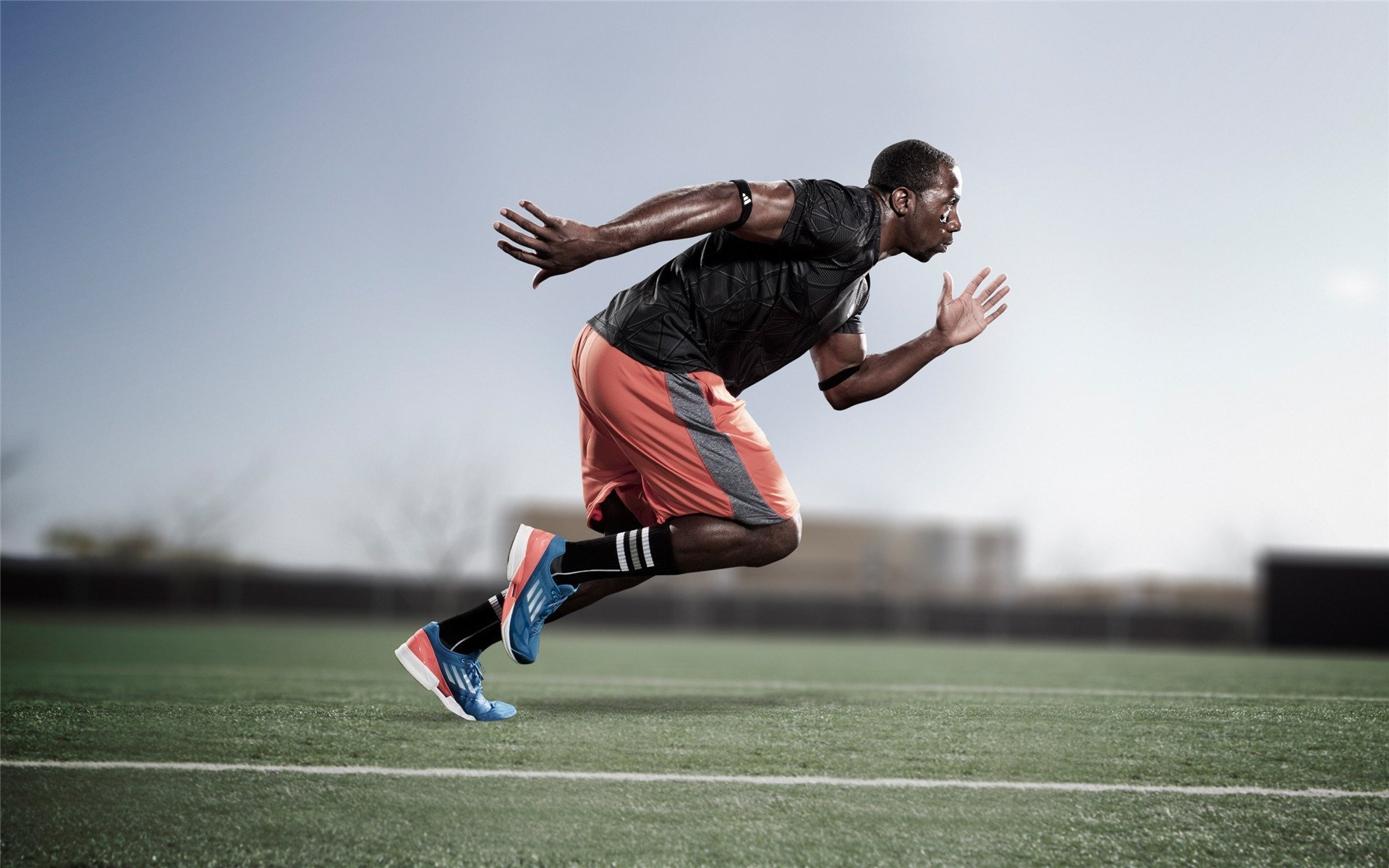 莫兰特末节狂飙定乾坤，尼克斯速胜广东队启示录